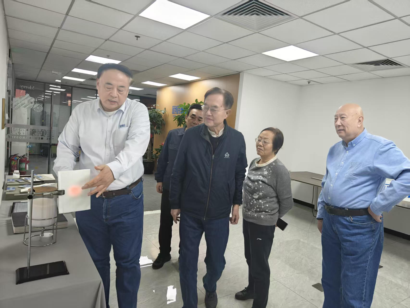 微信图片_20251223151935_1954_62.jpg 微信图片_20251223151935_1954_62.jpg